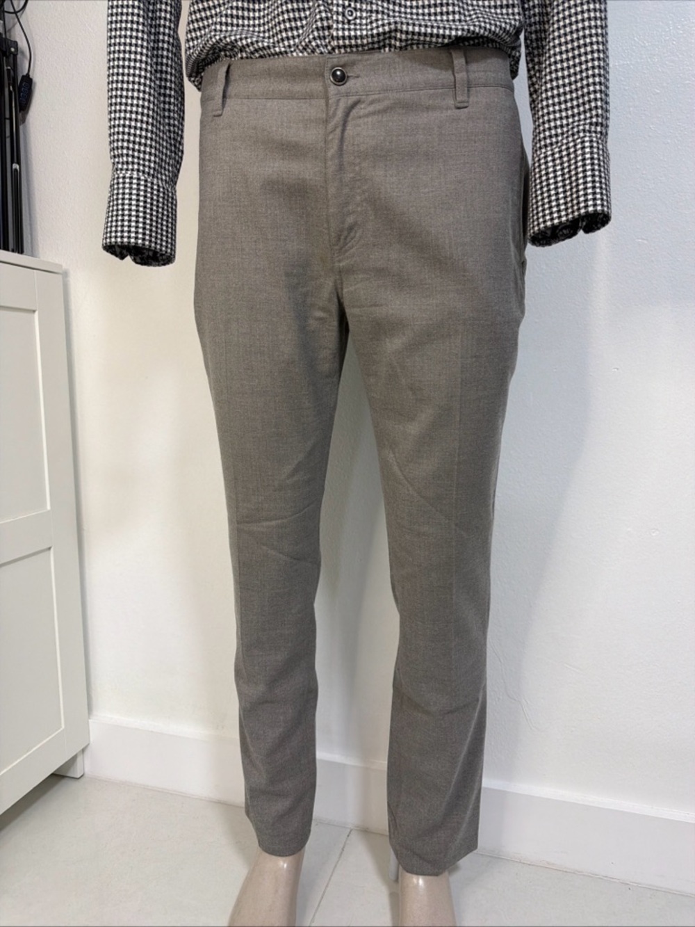 John Varvatos Men's Dress Pants size 33 RG color Gray